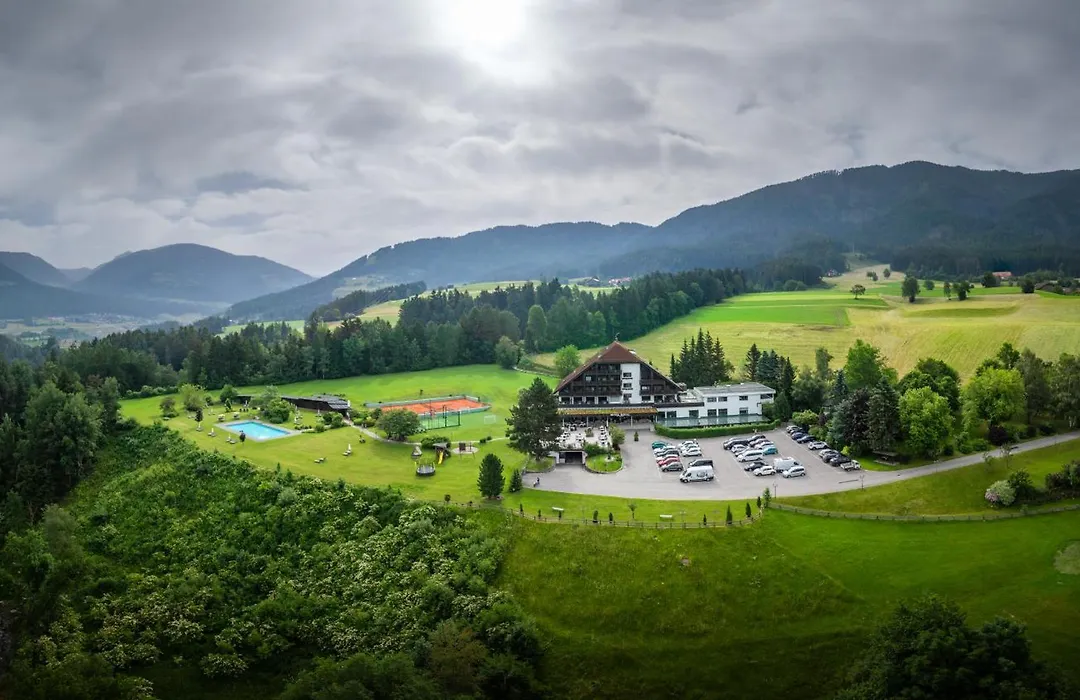 Royal Hotel Hinterhuber-1