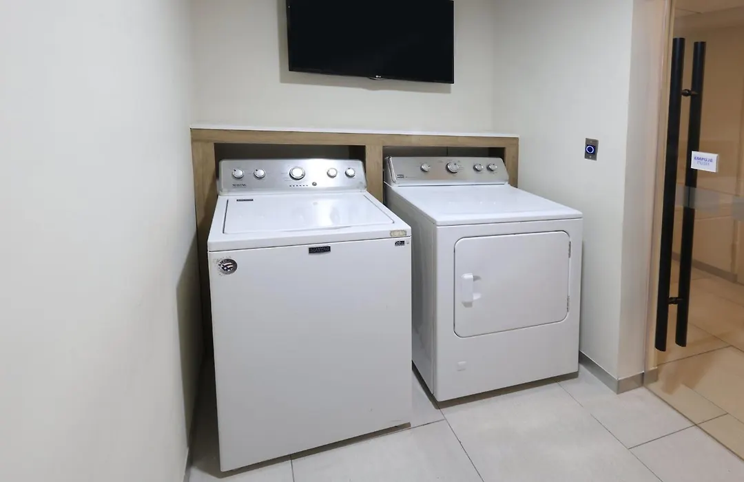 Holiday Inn Express Monterrey Galerias-San Jeronimo By Ihg-1