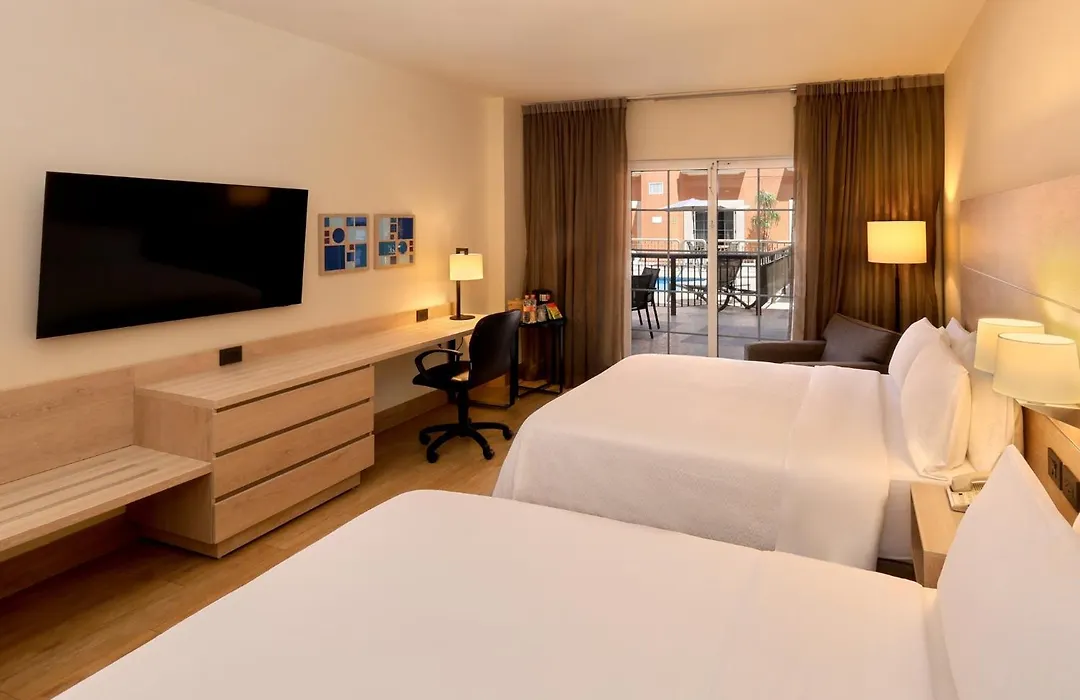 Holiday Inn Express Monterrey Galerias-San Jeronimo By Ihg-1