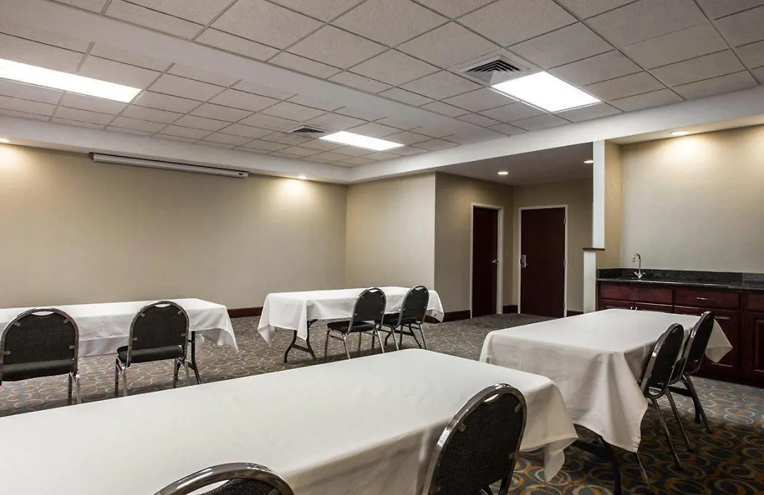 Comfort Inn & Suites Lumberton Central I-95-1