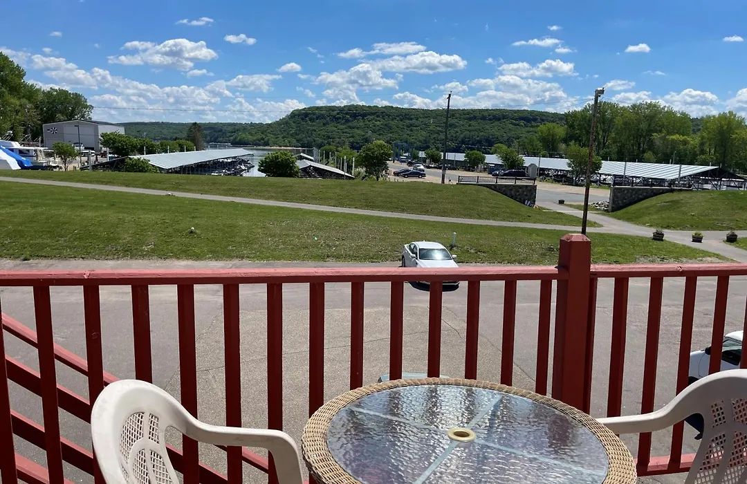 Afton House Inn-1