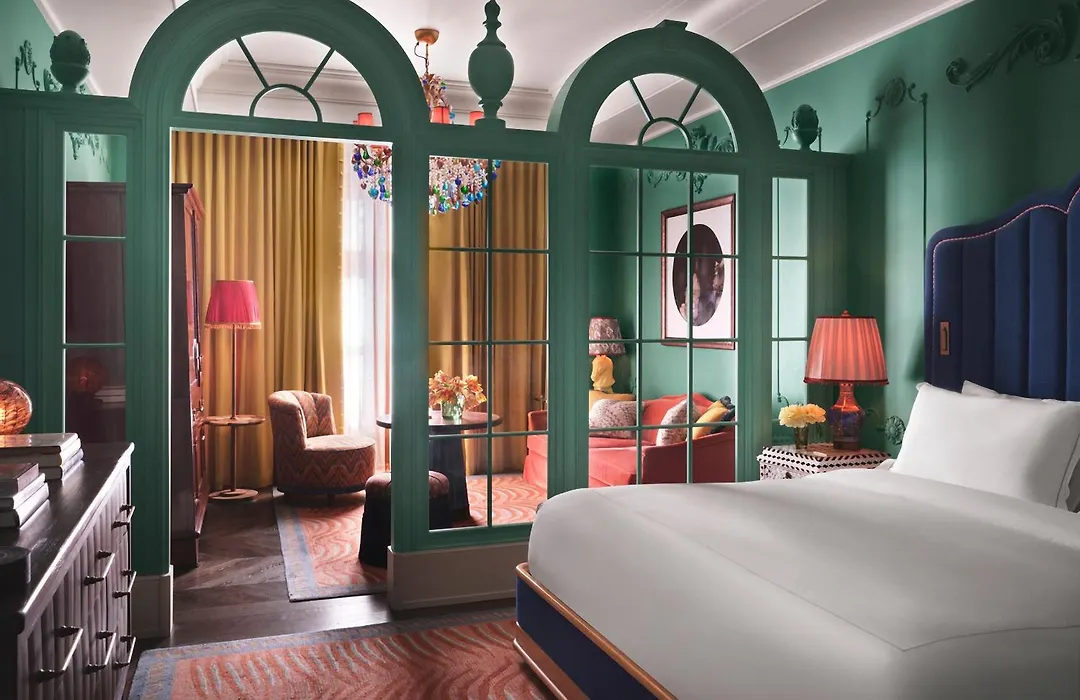 The Fifth Avenue Hotel-1