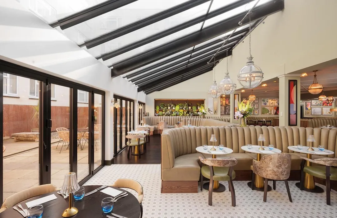 Crowne Plaza Gerrards Cross By Ihg-1