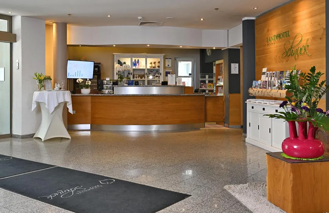 Landhotel Schnuck-1