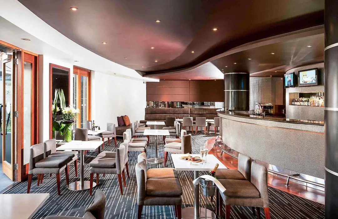 Quay West Suites Melbourne-1