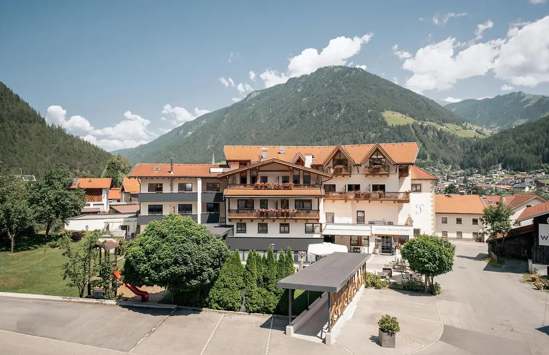 Hotel Traube-1