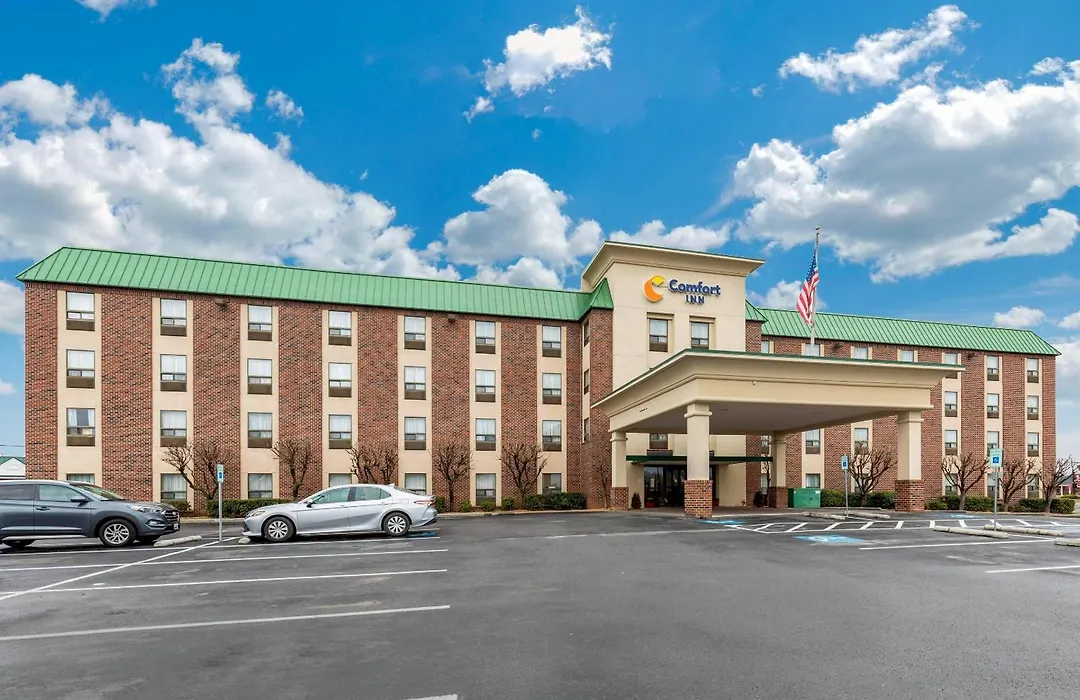 Comfort Inn Aikens Center-1
