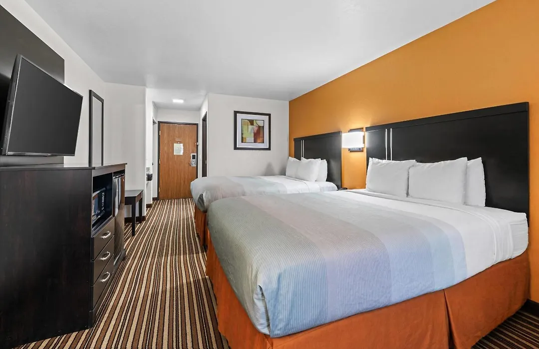 Quality Inn Dodge City-1