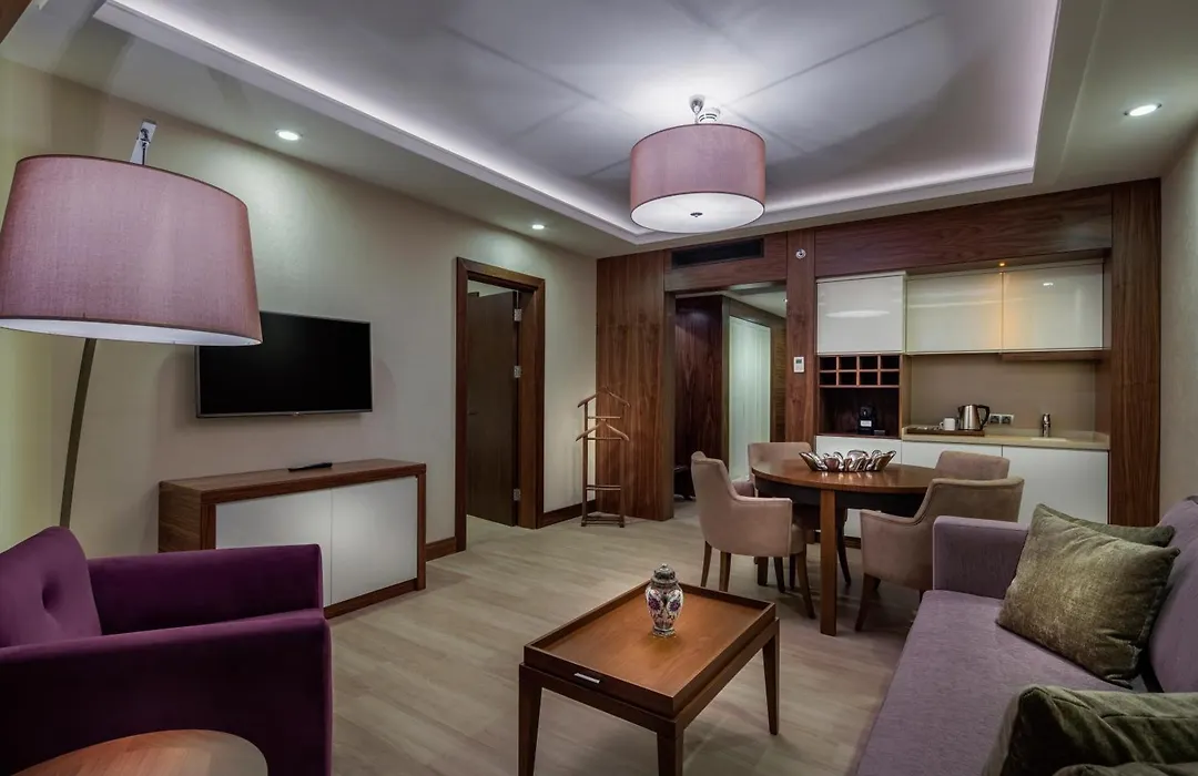 Doubletree By Hilton Istanbul Topkapi-1