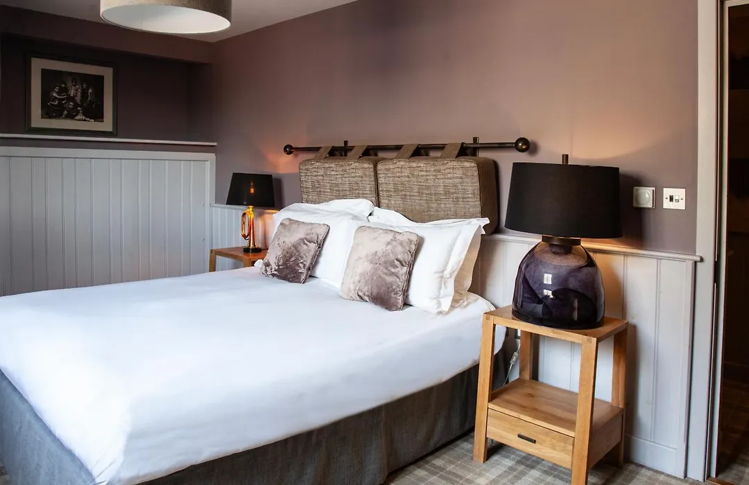The Harcourt Arms-1