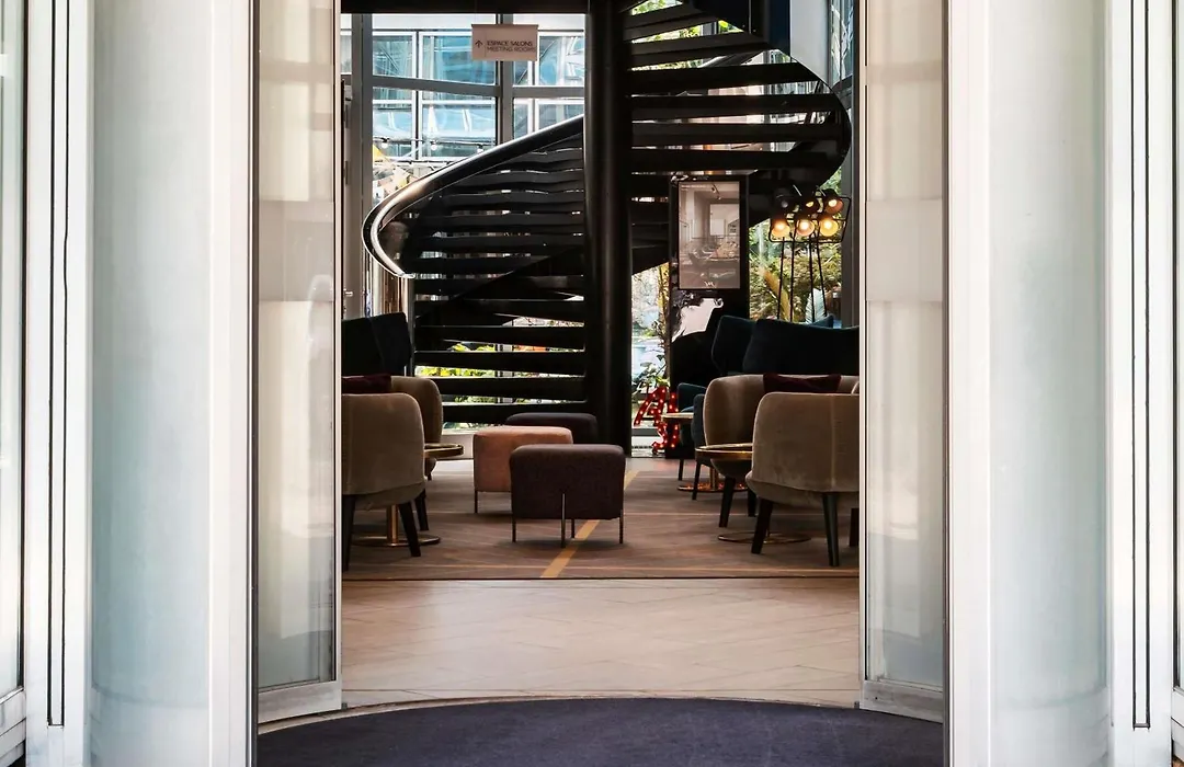 Mercure Paris La Defense Grande Arche-1