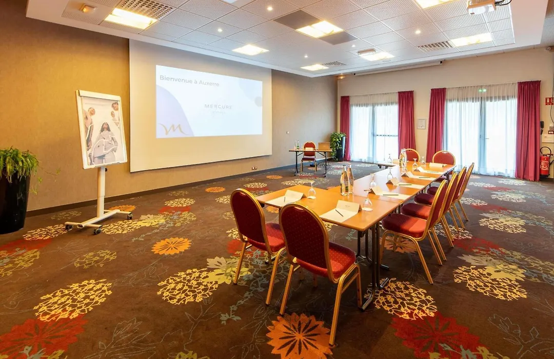 Mercure Auxerre-1