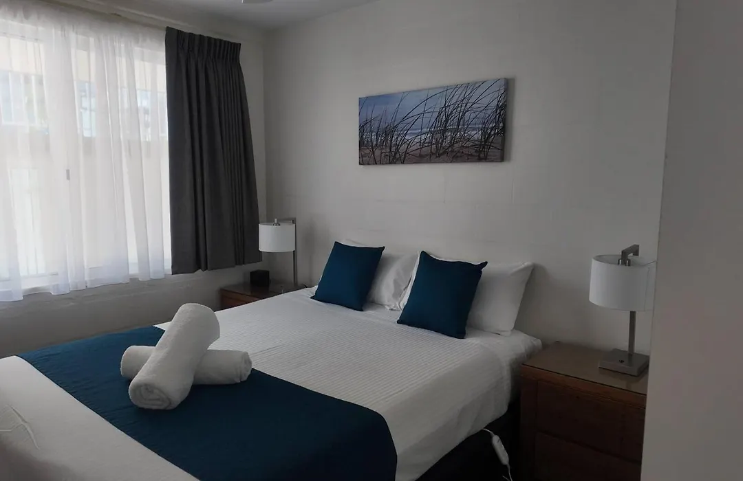 Albacore Apartments-1