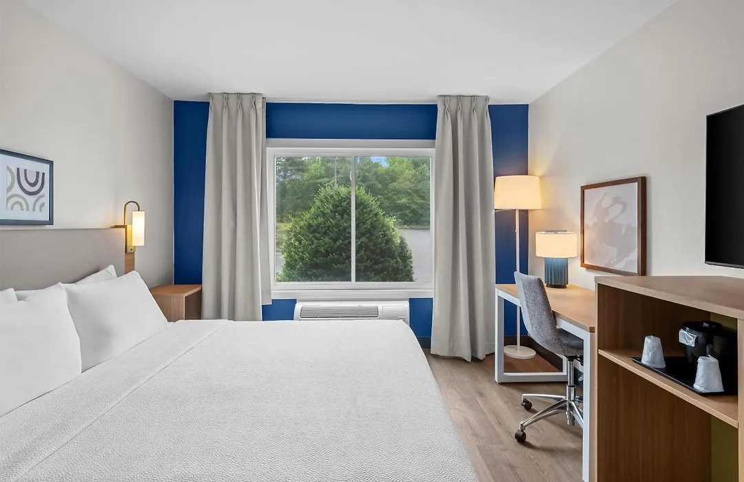 Spark By Hilton Brunswick-1