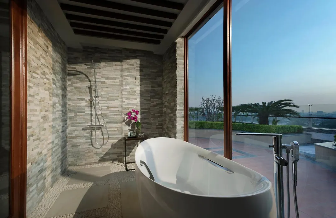 Meliá Yangon-1