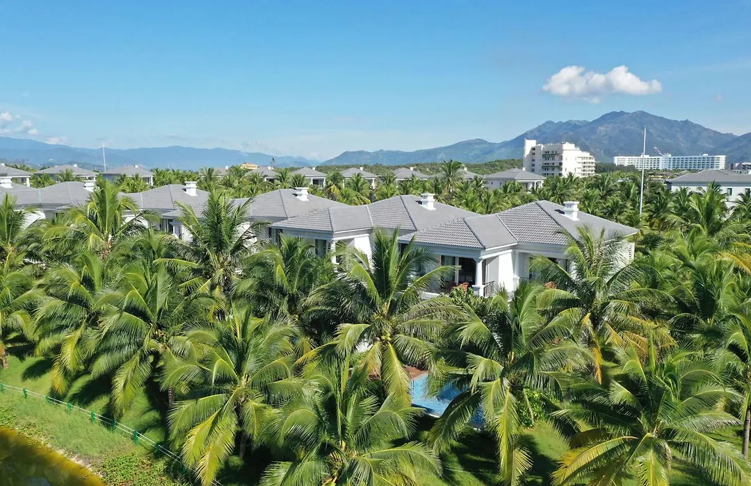 Melia Vinpearl Cam Ranh Beach Resort-1