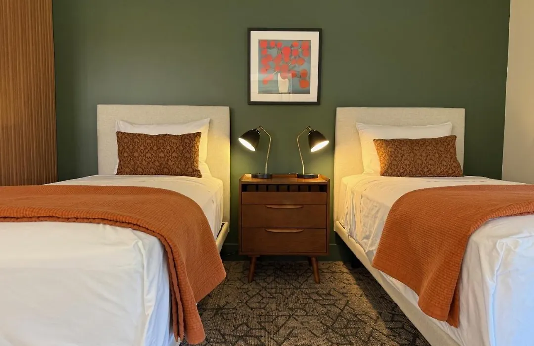 Artisan Suites On Bowen-1