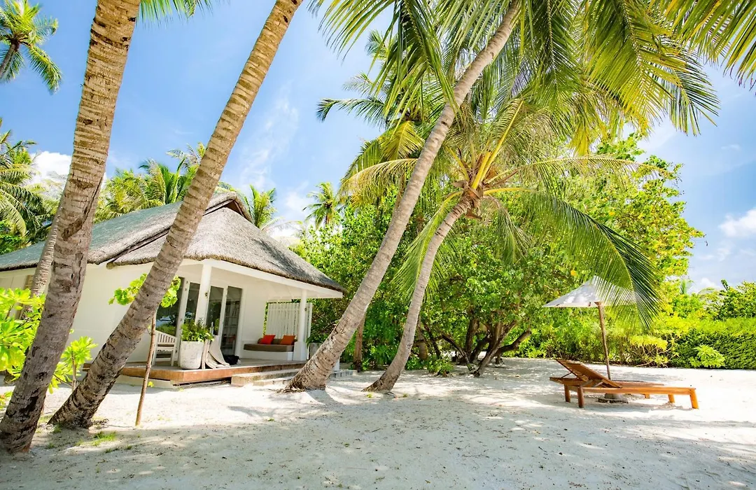 Lux* South Ari Atoll Resort & Villas-1