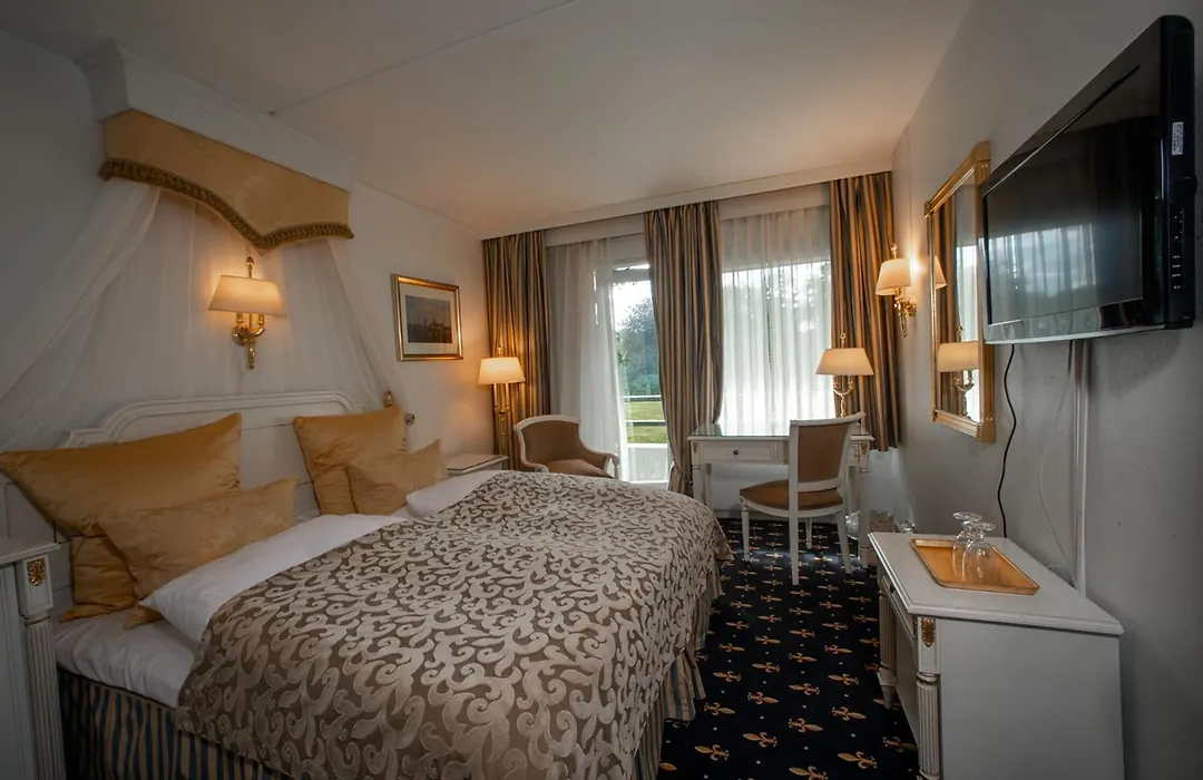 Sauntehus Castle Hotel-1