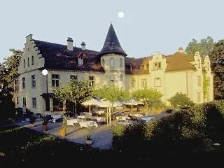 Schloss Brunnegg-1