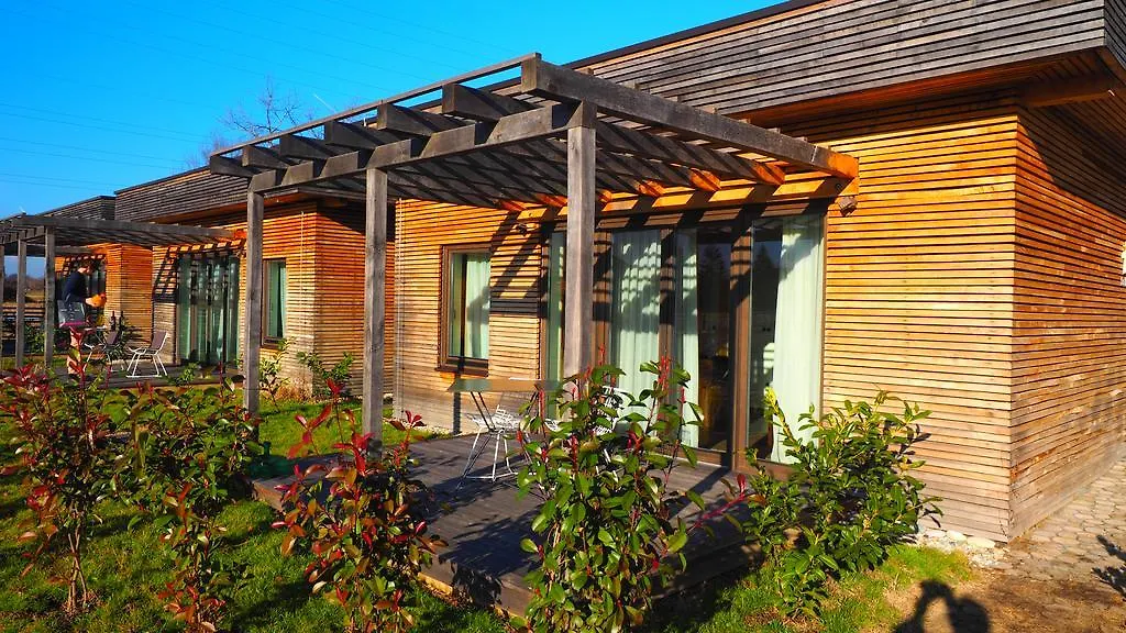 Zagreb Camp Bungalows-1