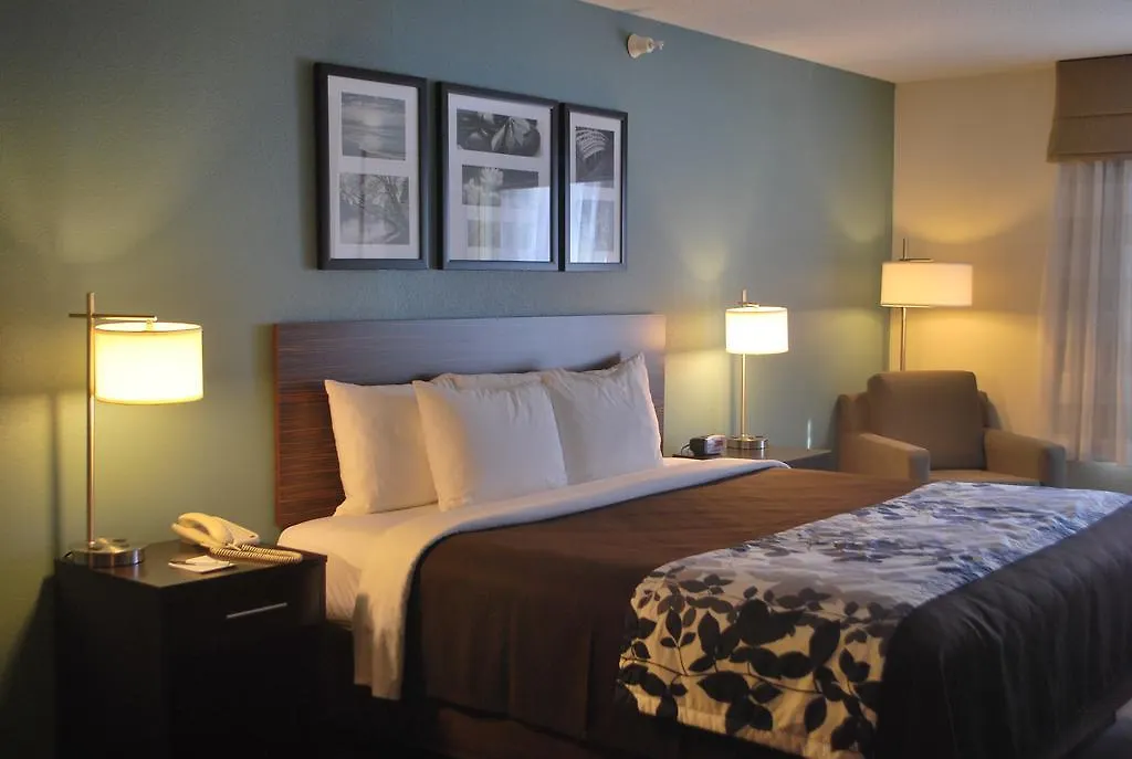 Sleep Inn & Suites Clintwood-1