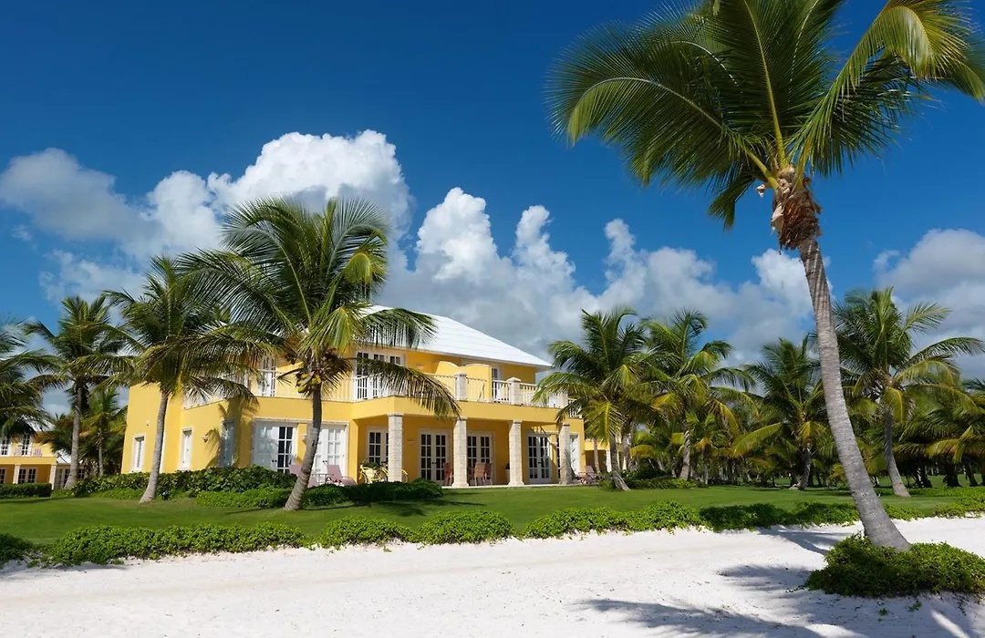 Tortuga Bay-1