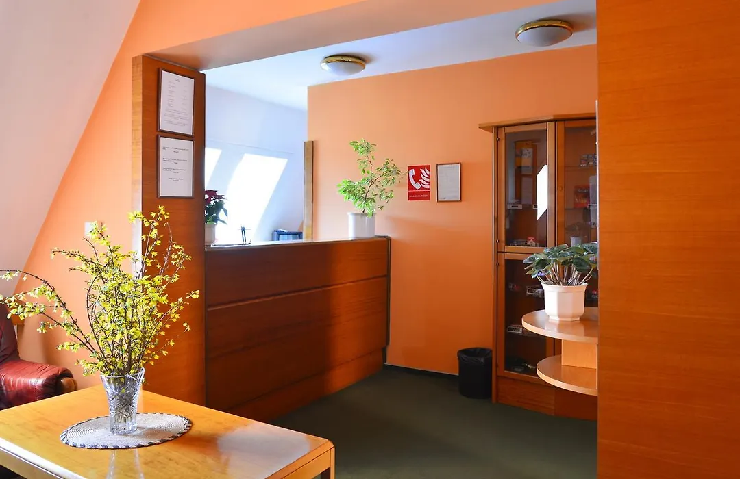 Hotel Bestar-1
