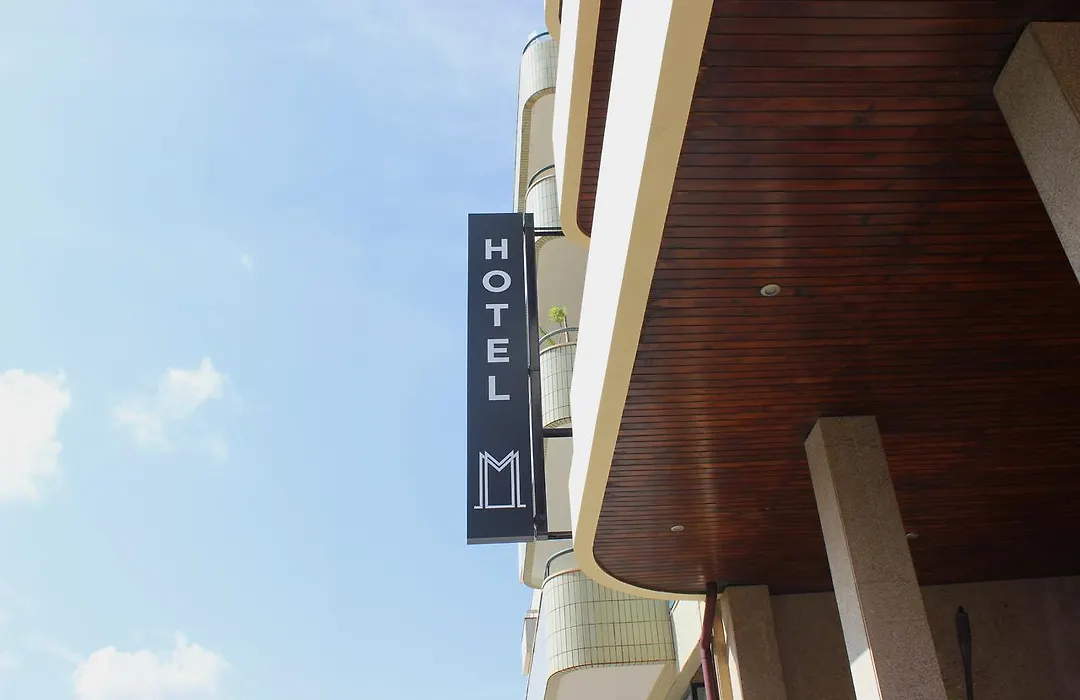 Hotel M-1