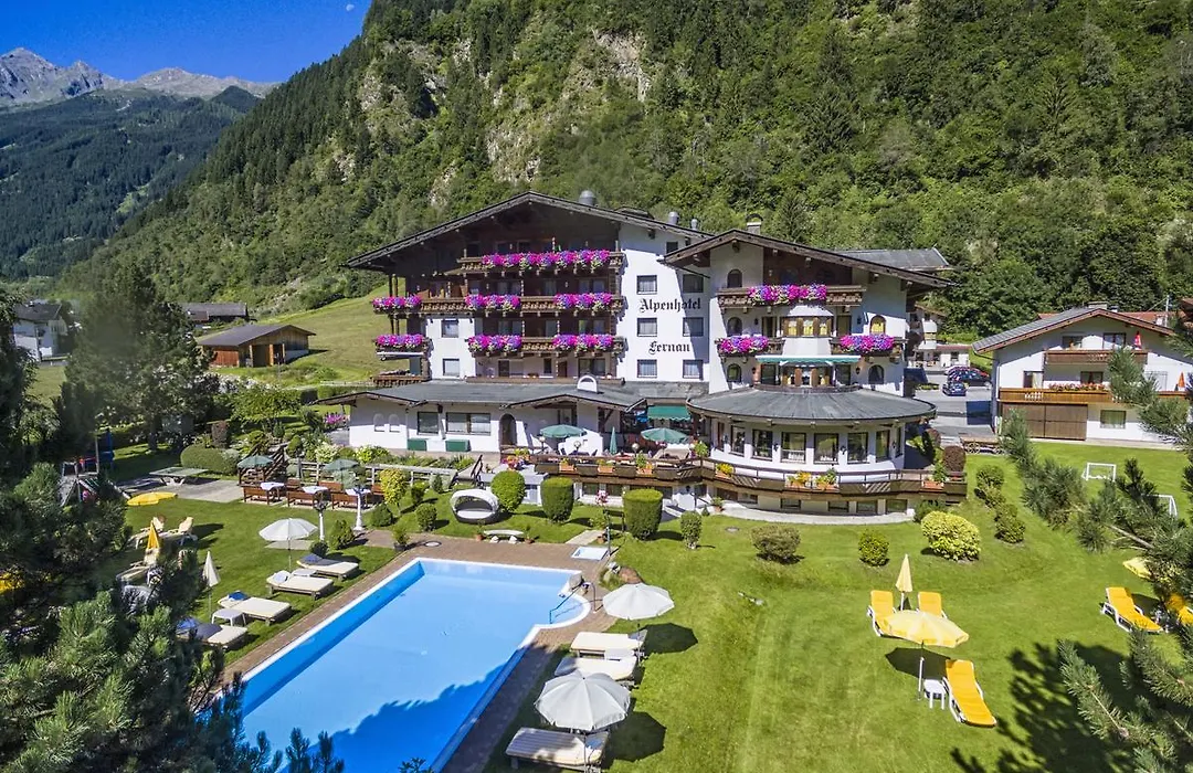 Alpenhotel Fernau-1