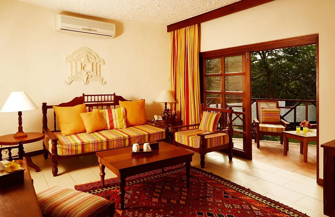 Neptune Village Beach Resort & Spa-1