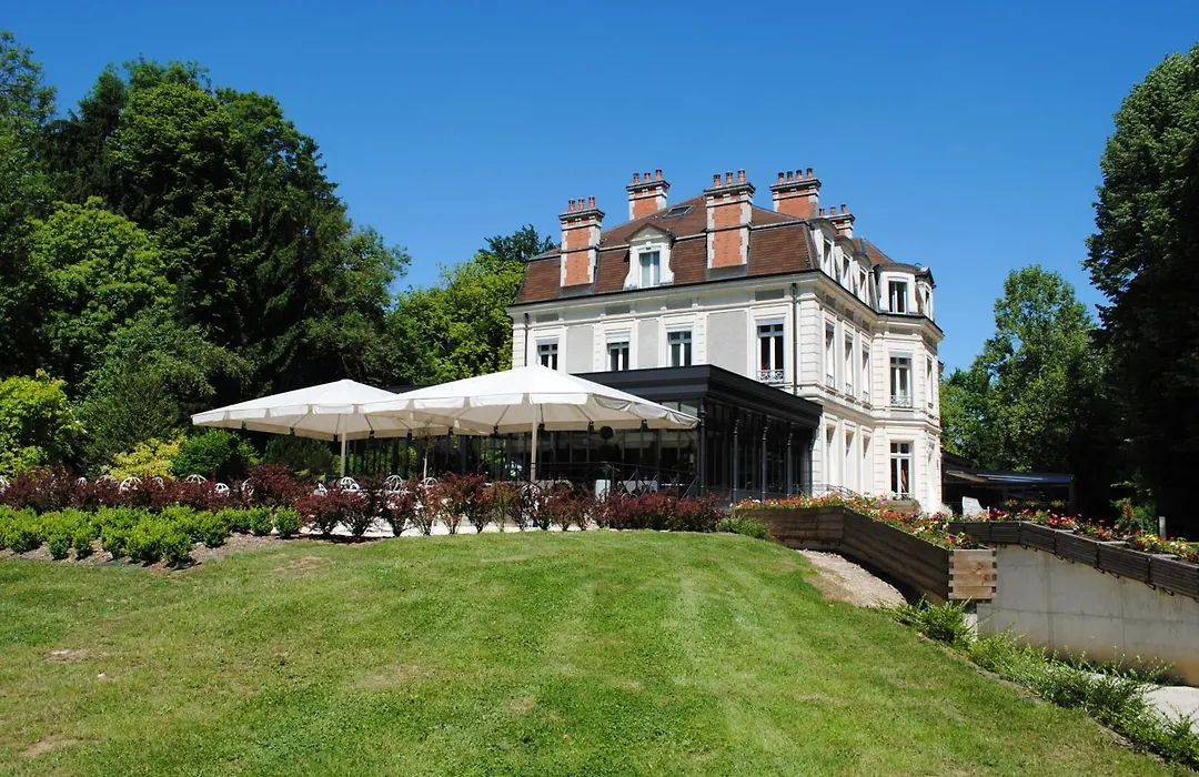 Chateau De La Dame Blanche - Logis-1