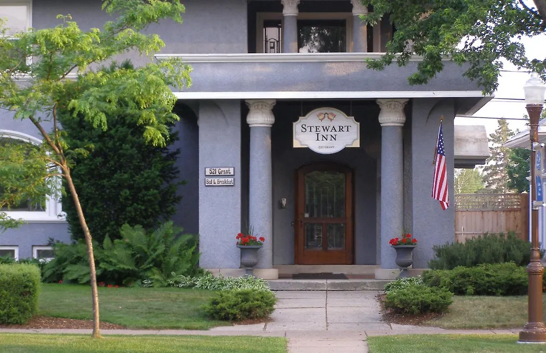 Stewart Inn-1
