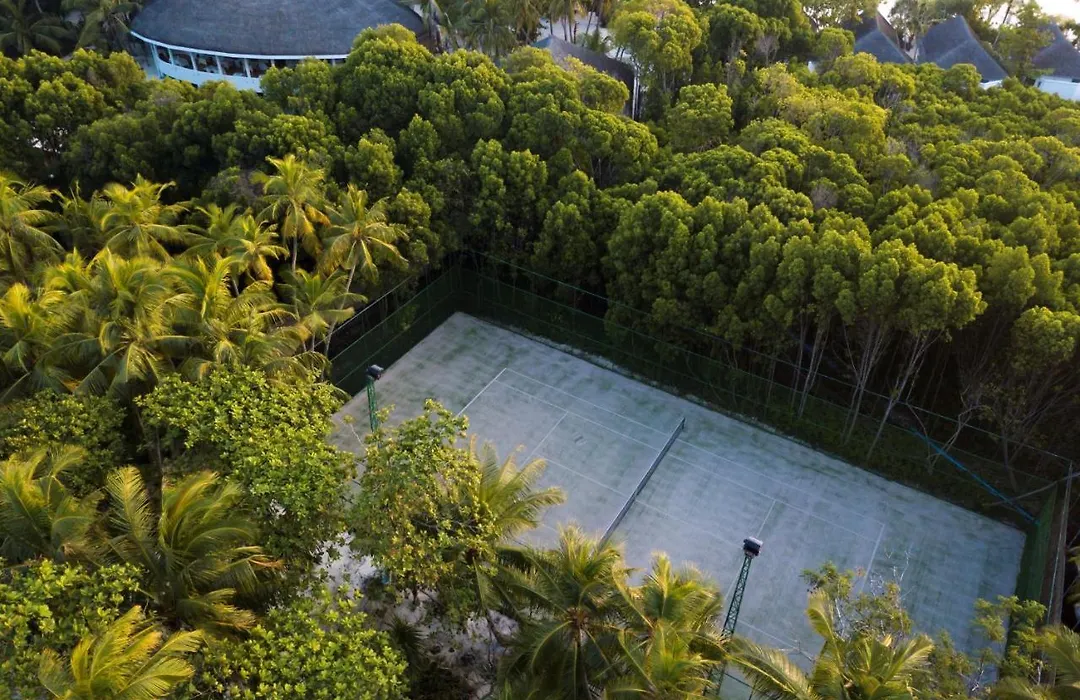 Dreamland Maldives Resort-1