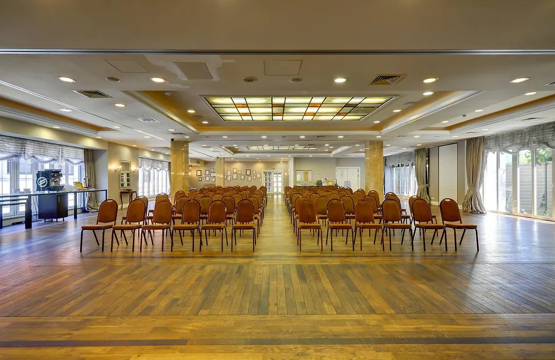 Hotel Afrodyta Business & Spa-1