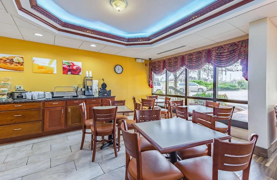 Quality Inn Goodlettsville-1