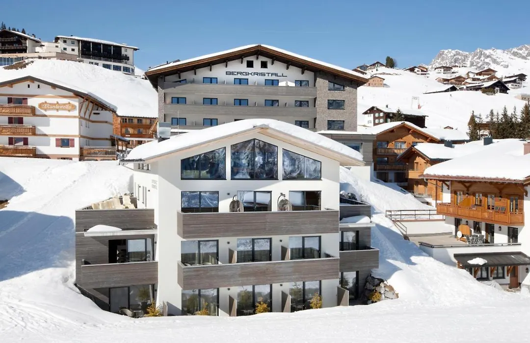 Hotel Bergkristall-1