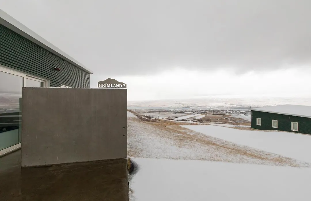 Hrimland Cottages-1