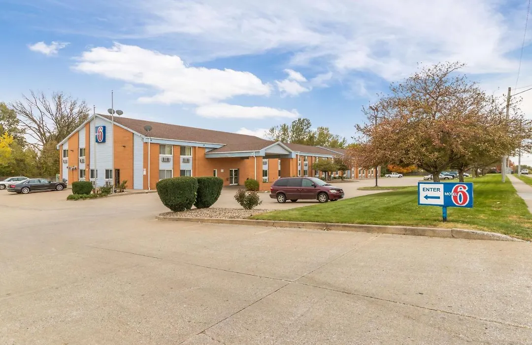 Motel 6-Davenport, Ia-1