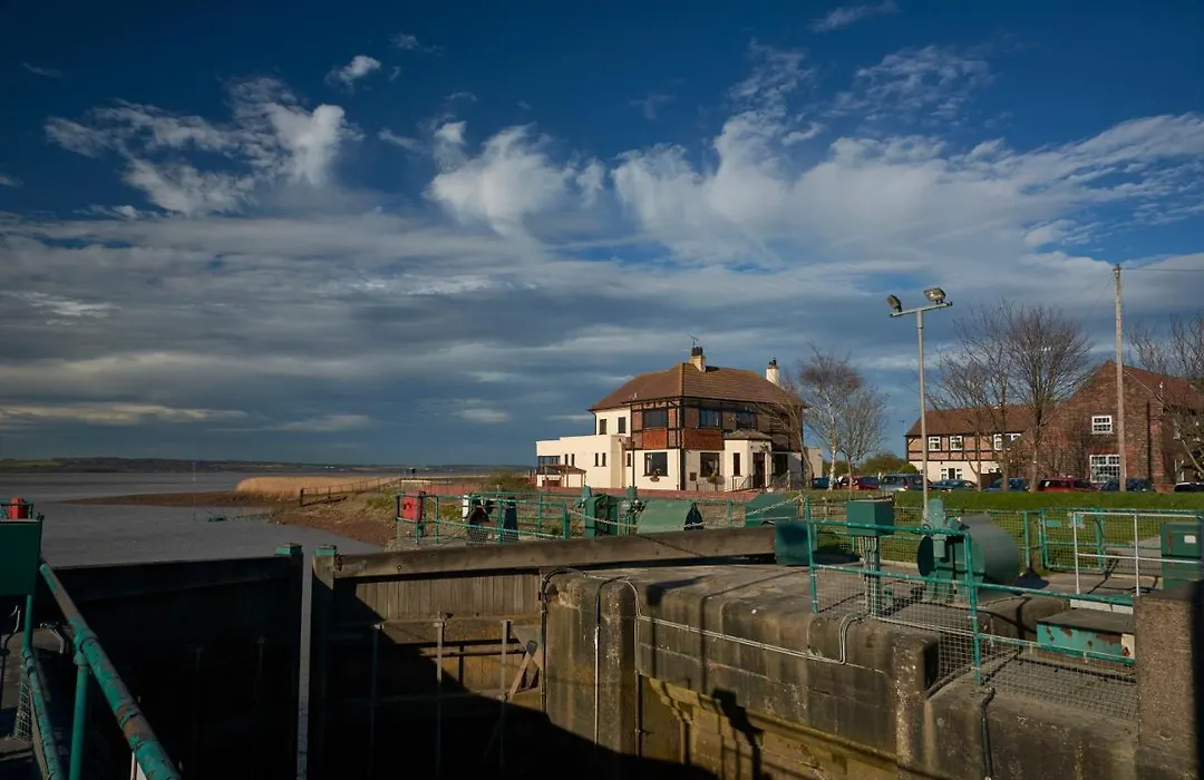 The Hope And Anchor Pub-1