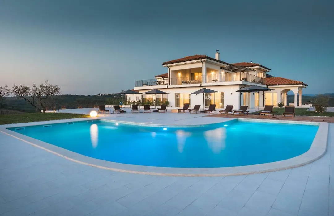 Wine Residence Cattunar-1