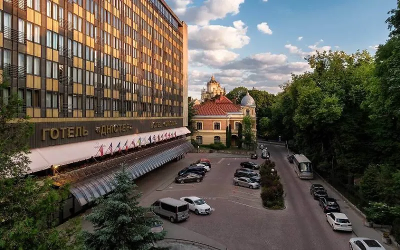 Premier Hotel Dnister-1