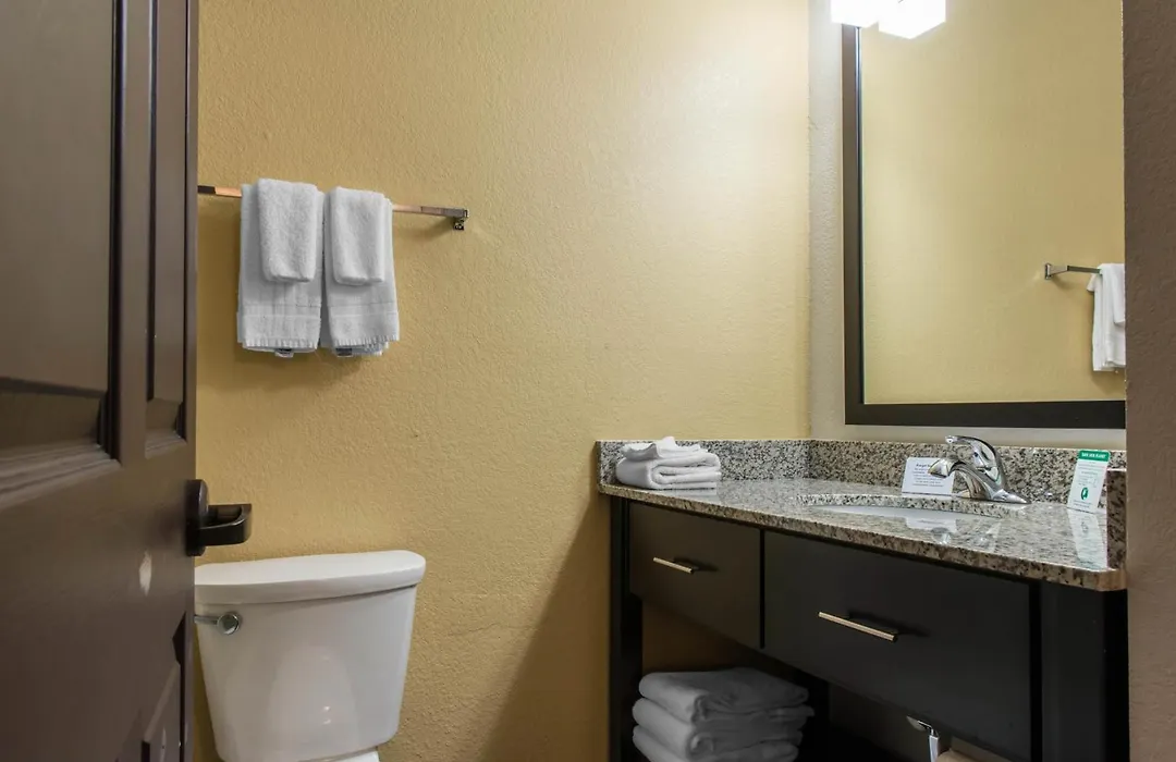 Sleep Inn & Suites Pittsburgh Airport-1