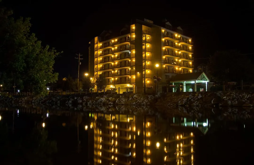 Riverside Tower-1