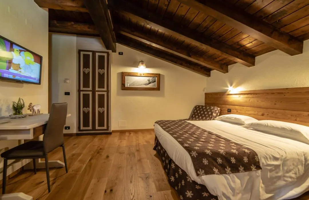 Villamour Boutique Hotel & Spa-1