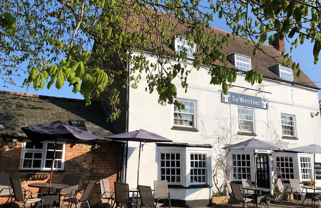 The White Hart-1