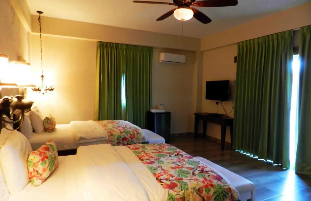Mon Hotel Boutique-1