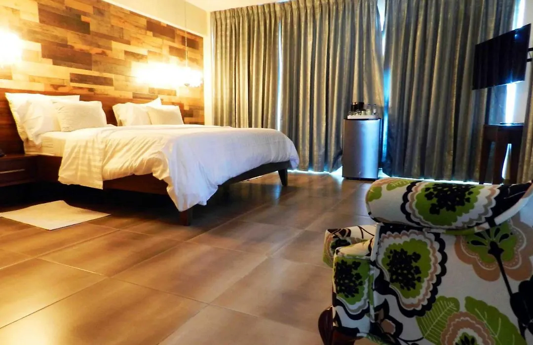 Mon Hotel Boutique-1