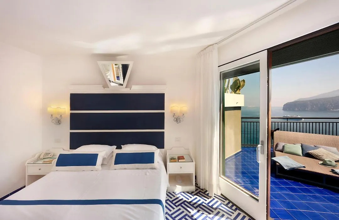 Hotel Bristol-1