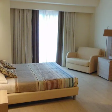 Turin Airport Hotel & Residence-3